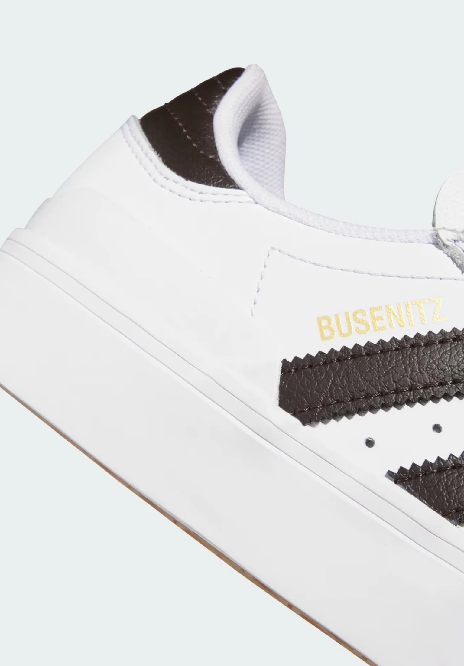 Busenitz Vulc II - Image 5