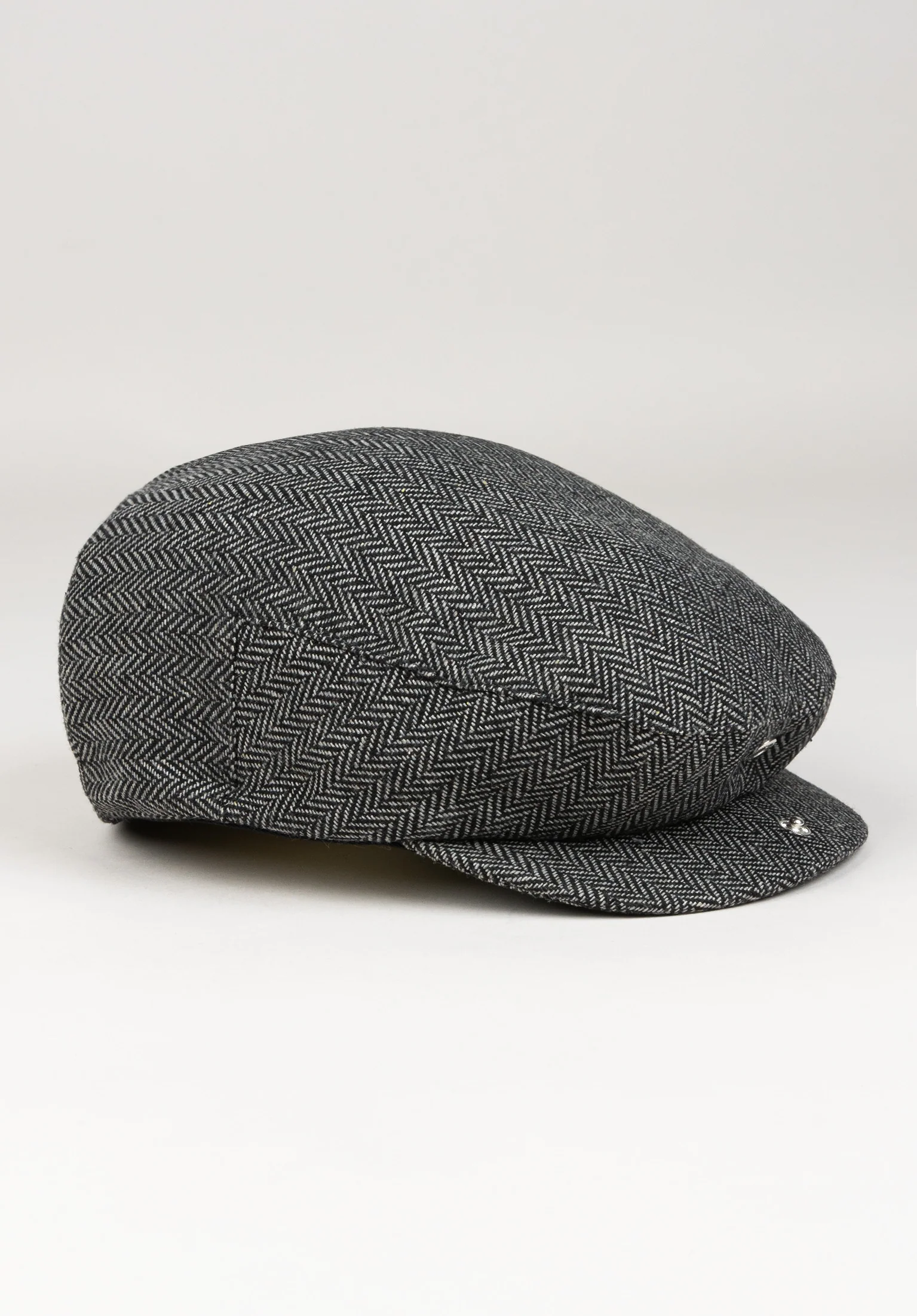 Hooligan - Image 2