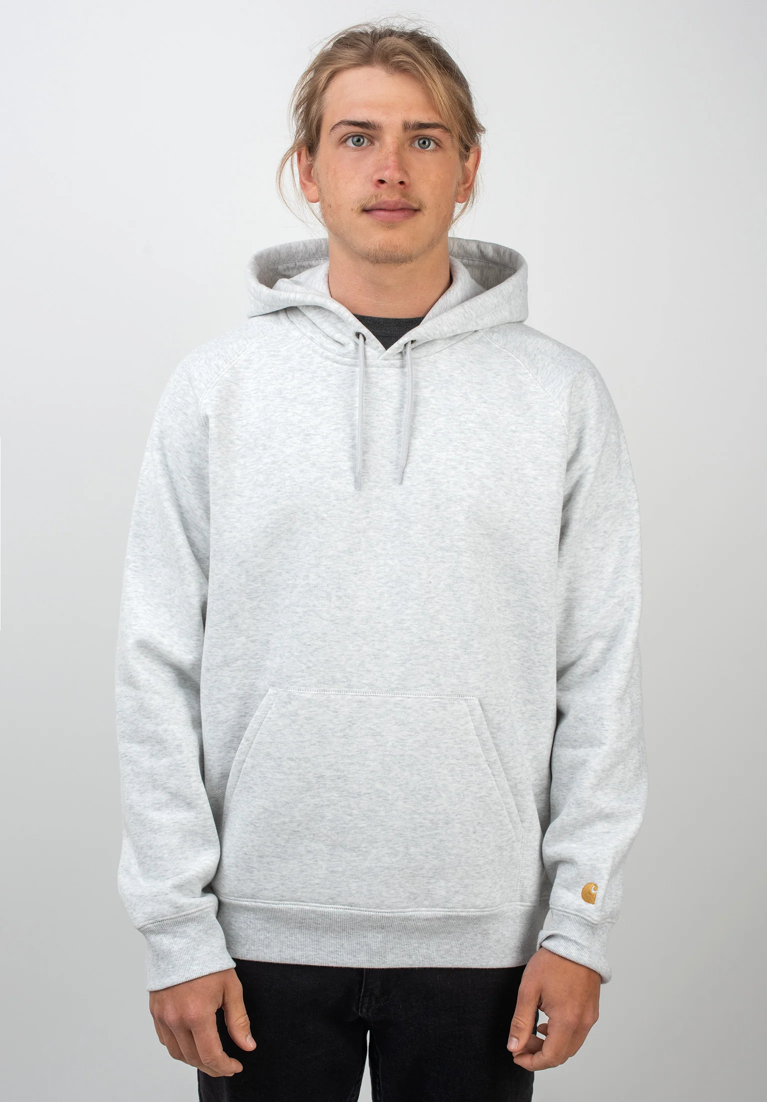 Hooded Chase