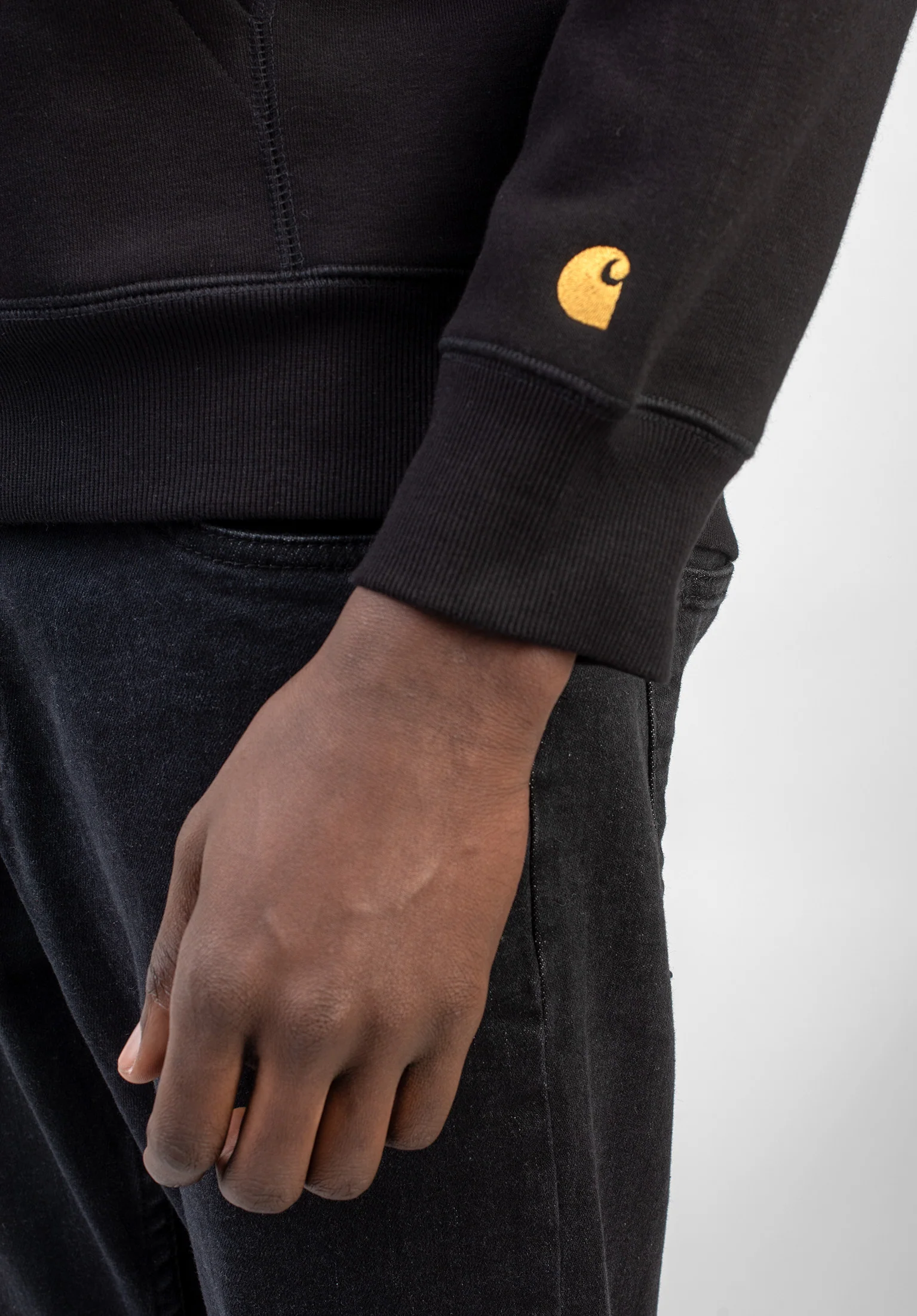 Hooded Chase - Image 3
