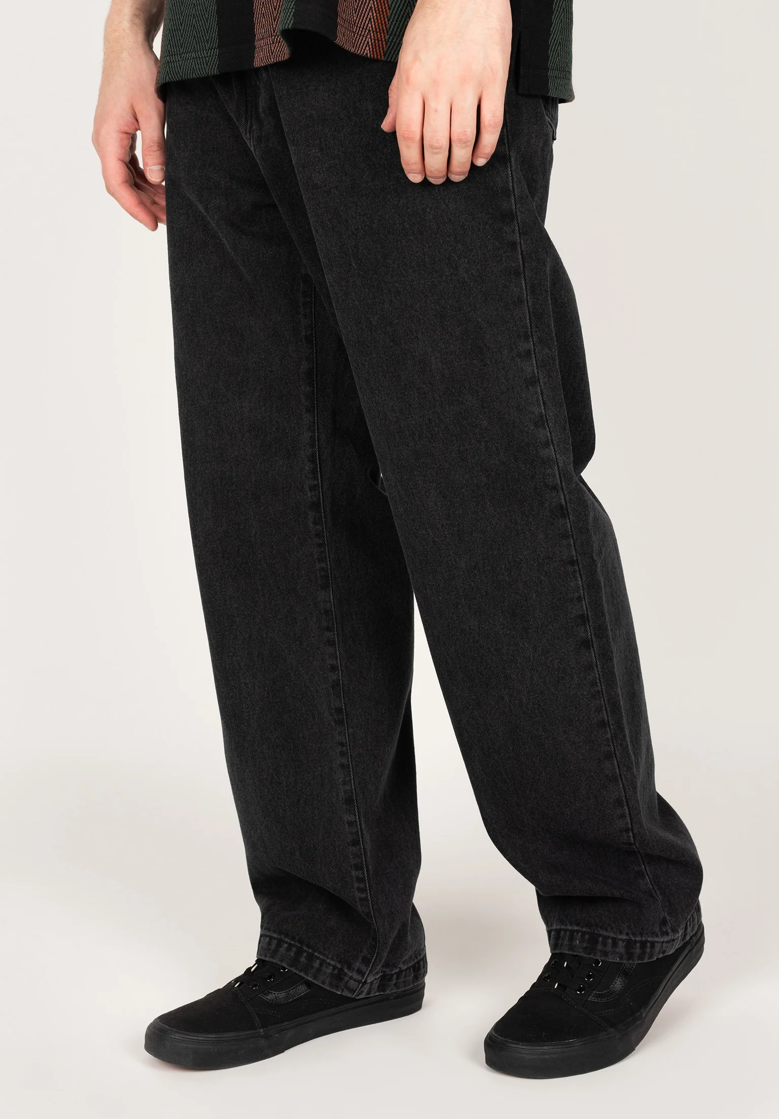 Landon Pant - Image 2