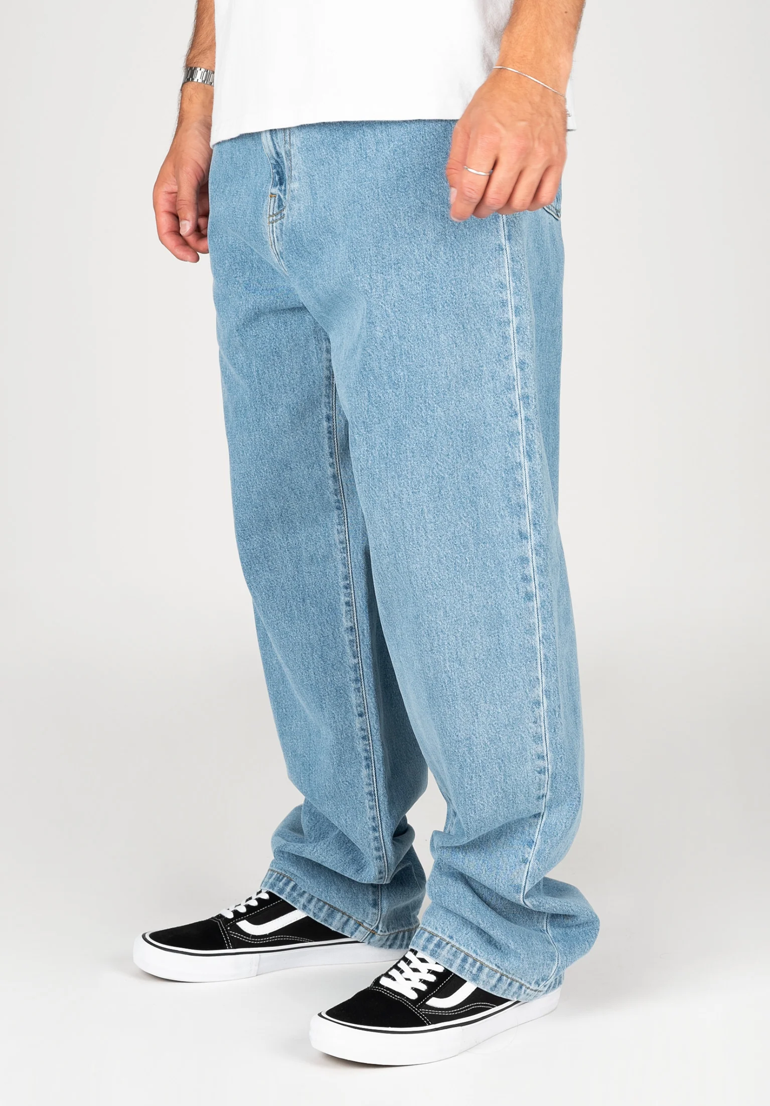 Landon Pant - Image 2