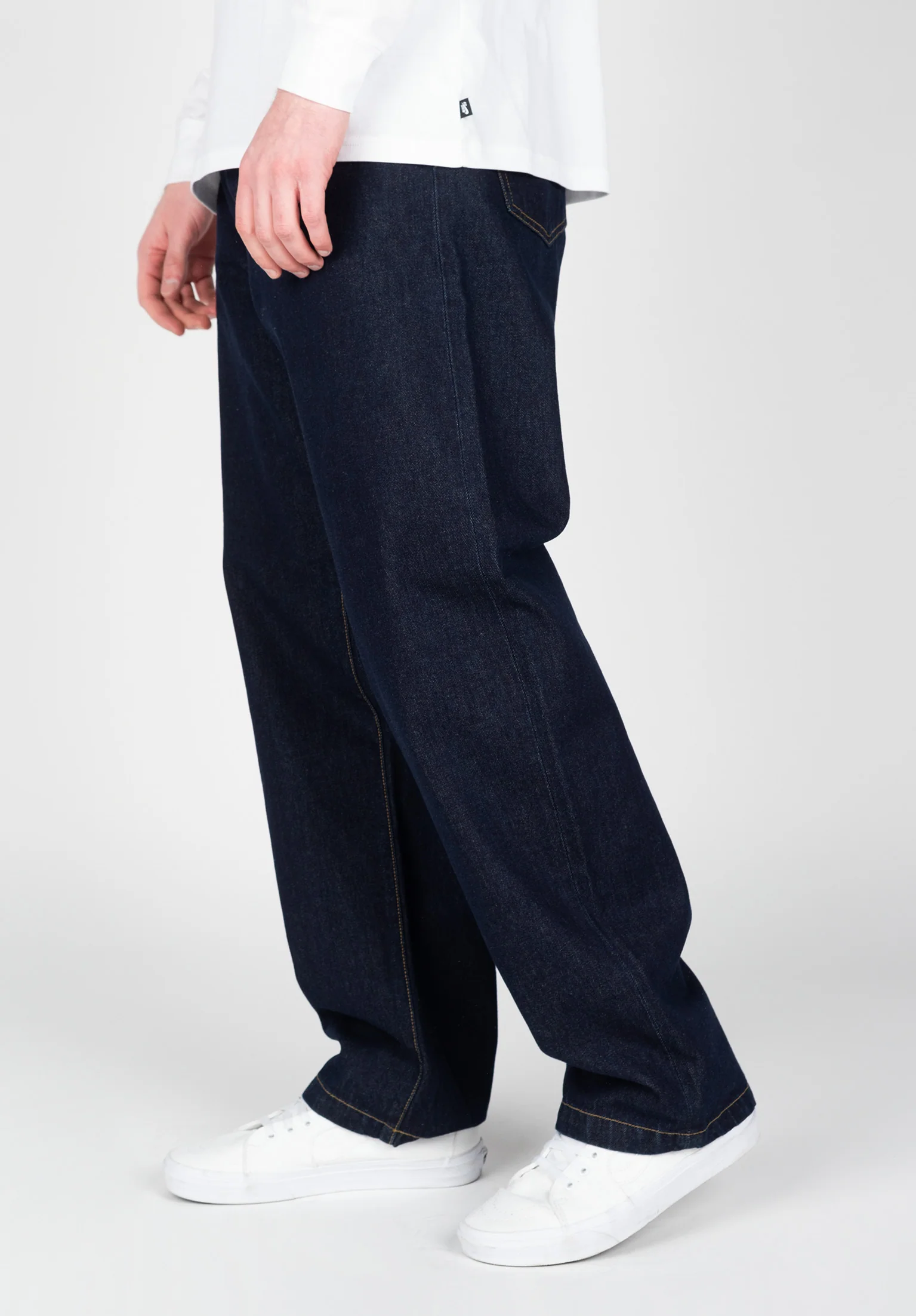 Landon Pant - Image 2