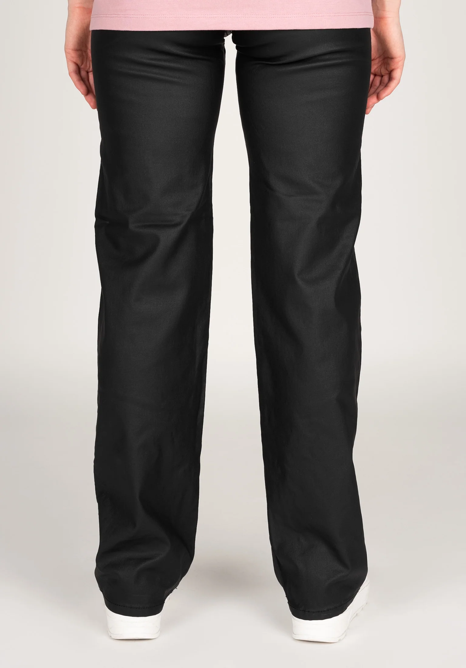 Moxy Straight - Image 2