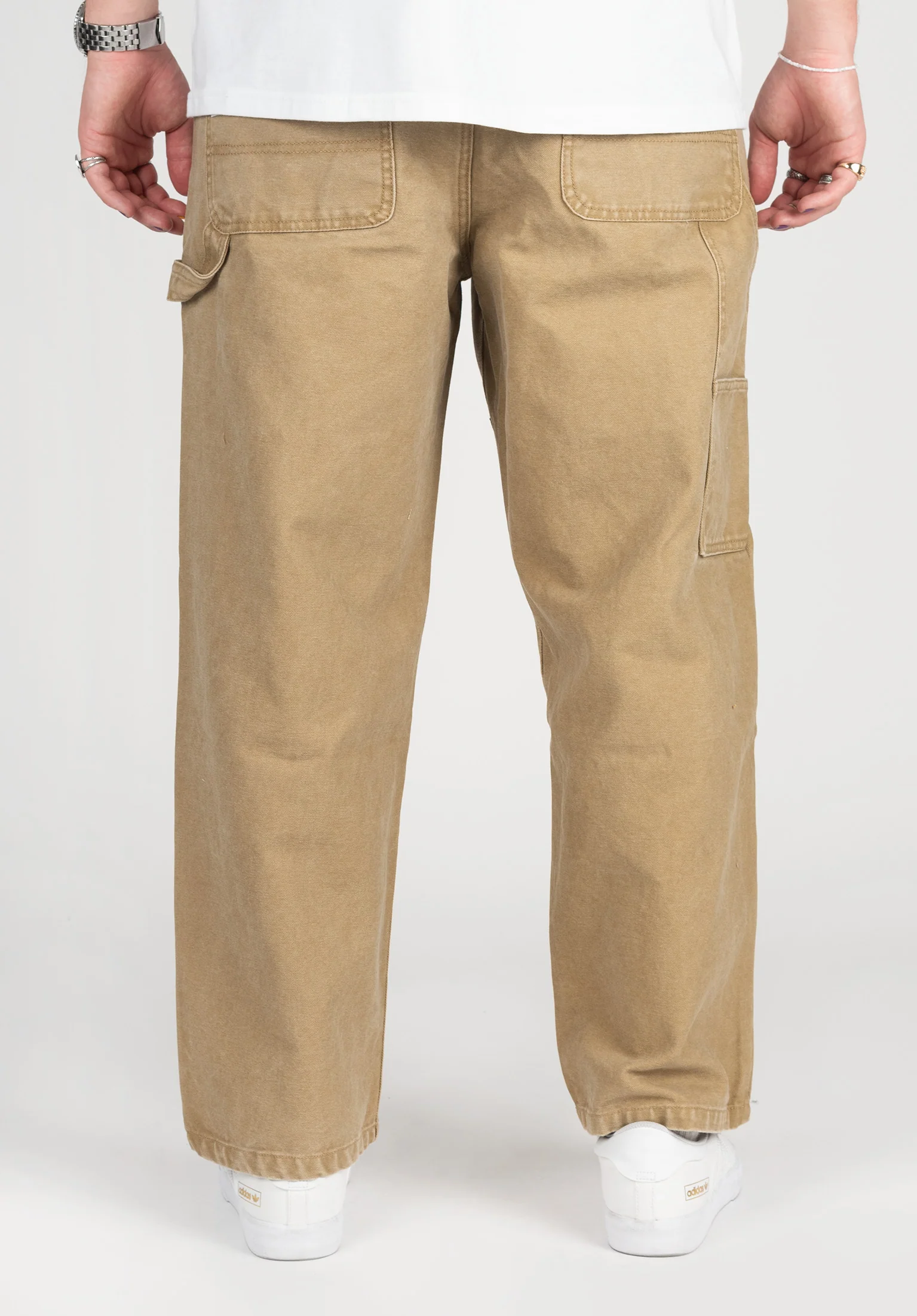 Carpenter - Image 2