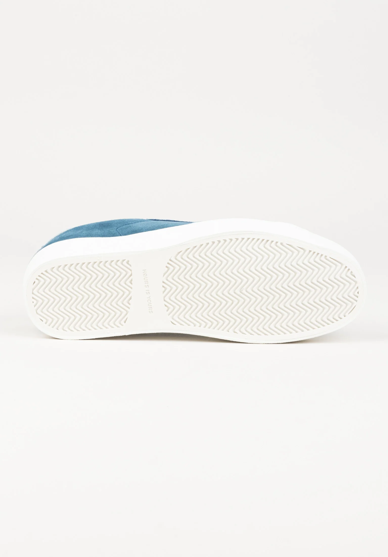Hours C71 - Image 5
