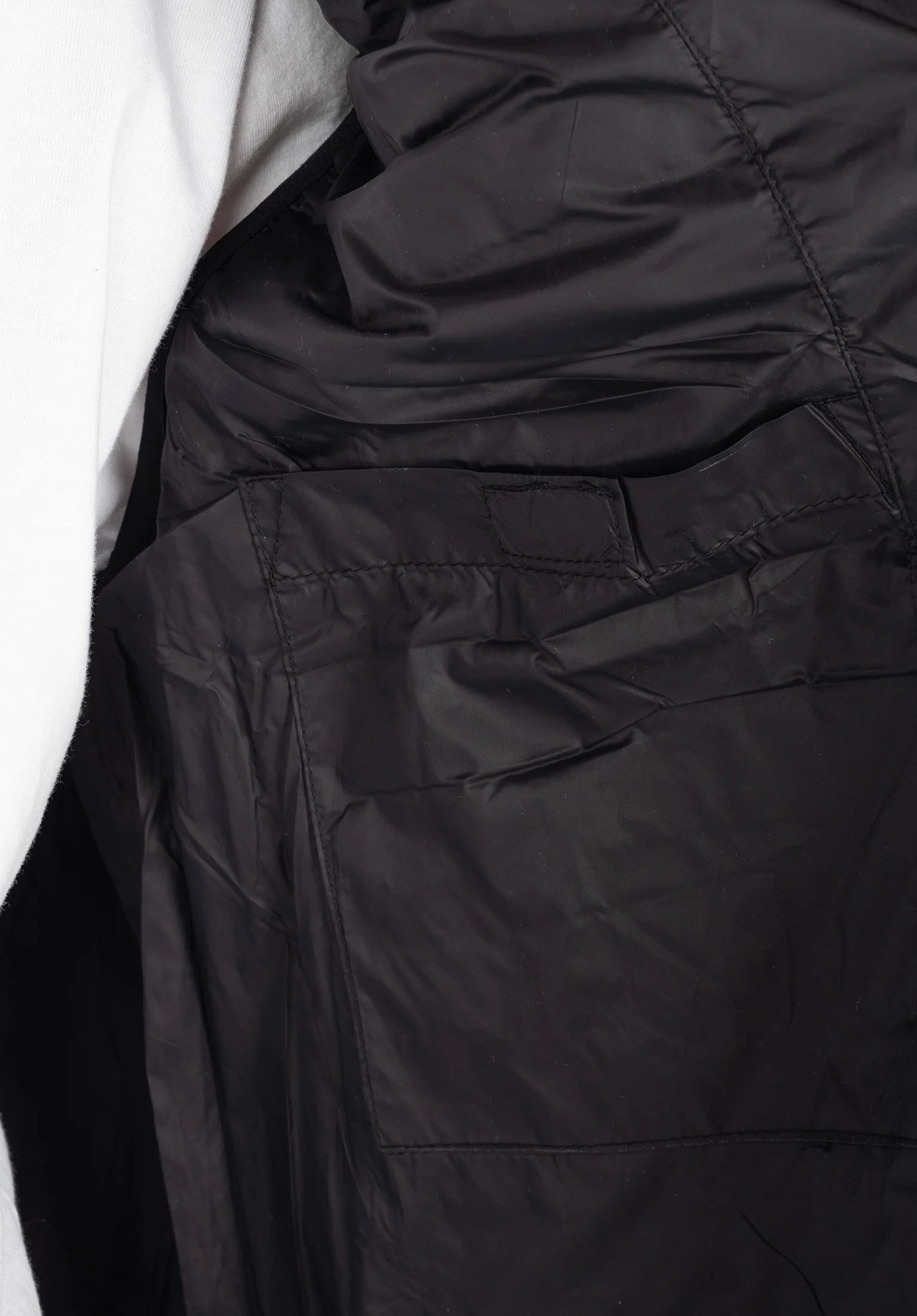 Scaly Sleeveless - Image 3