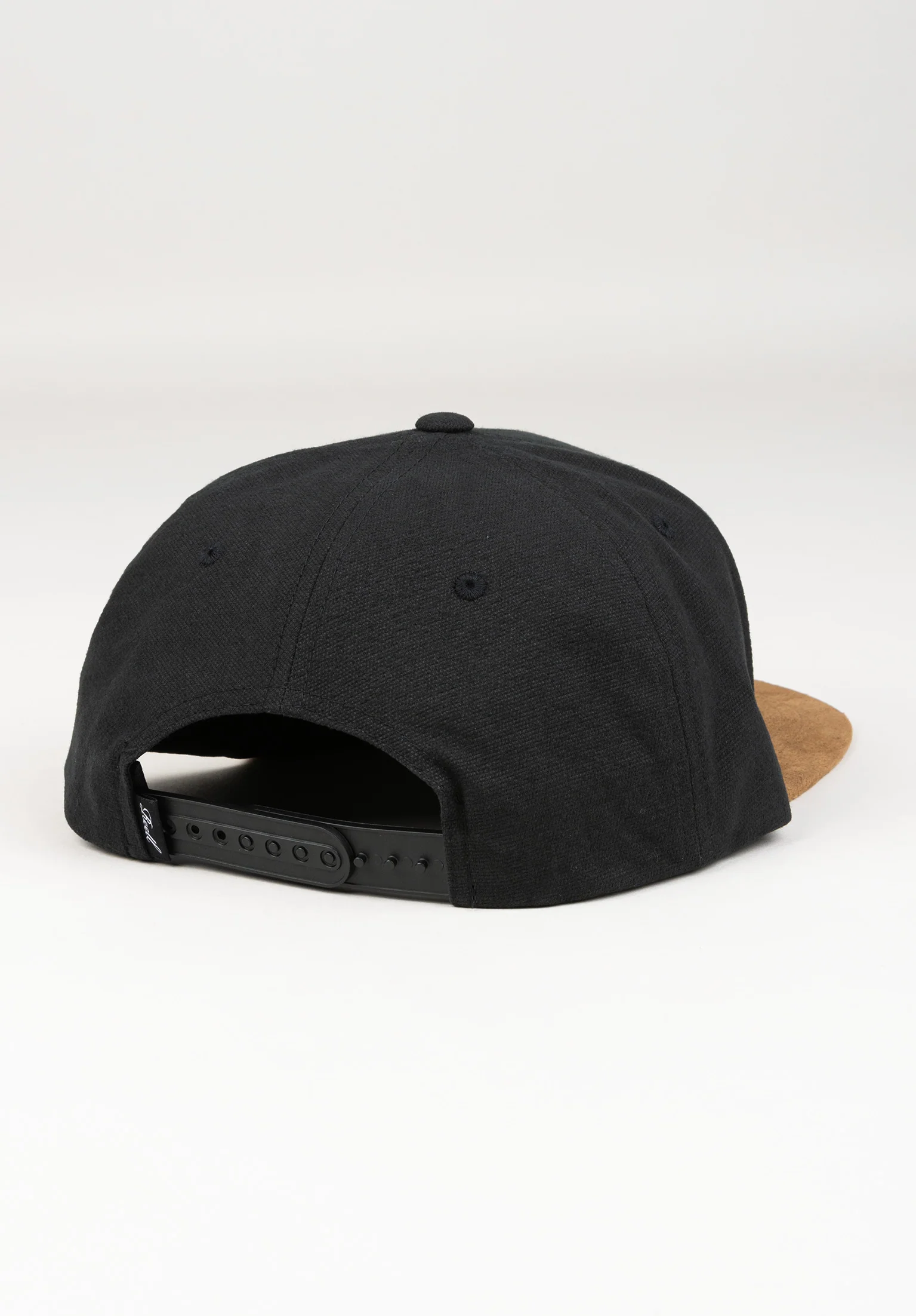 Suede 6-Panel - Image 2