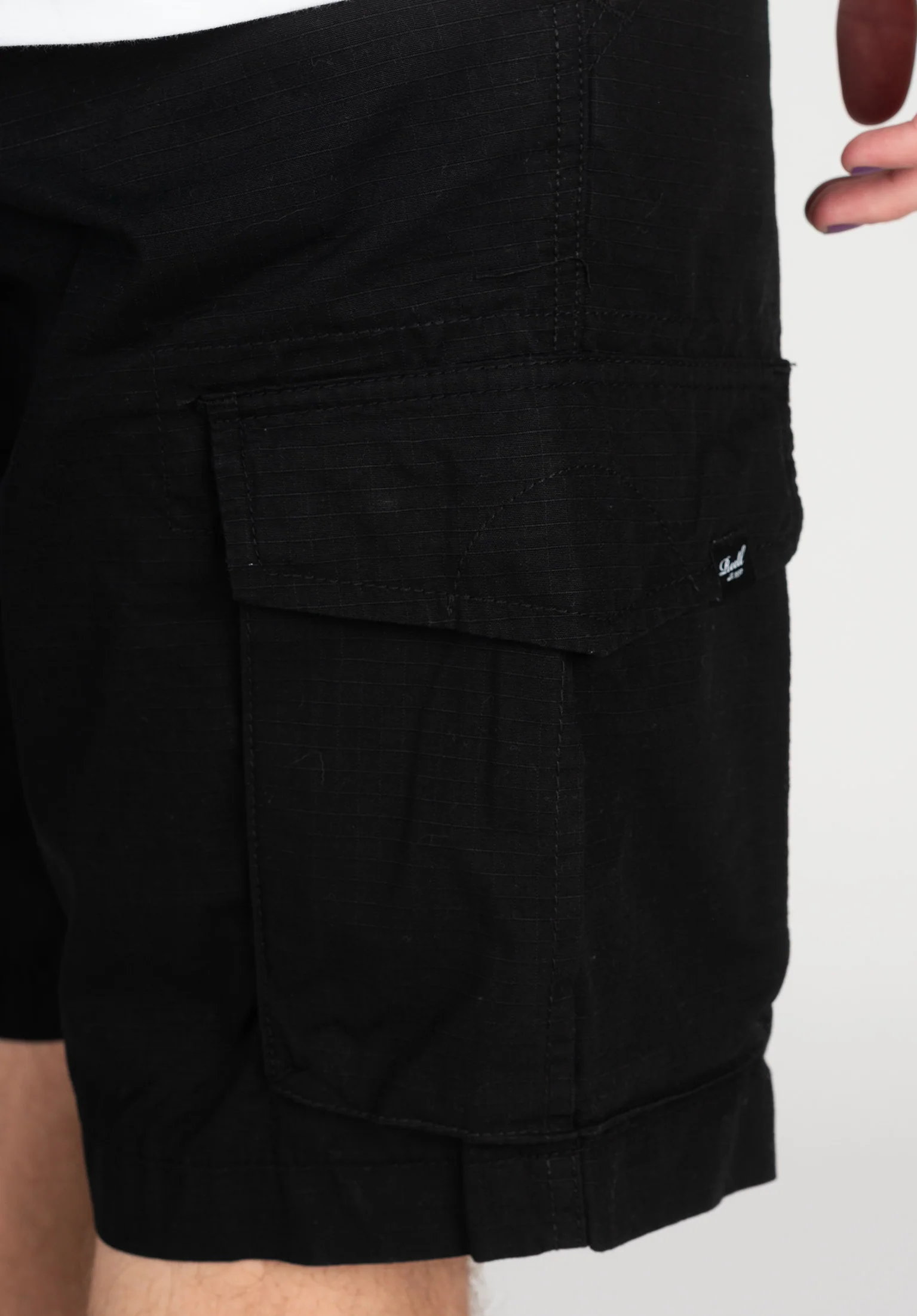 New Cargo - Image 4