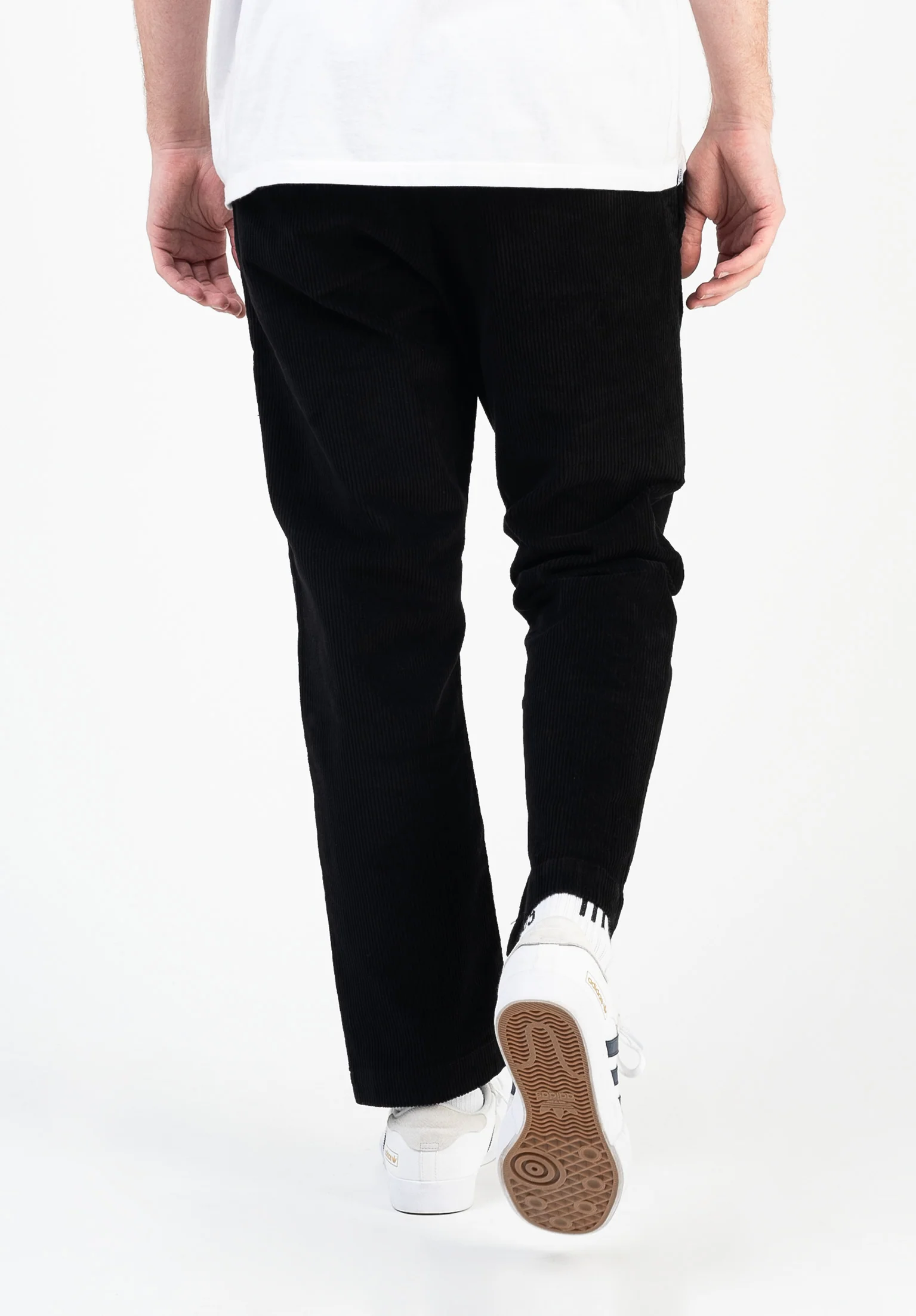Reflex Loose Chino - Image 3