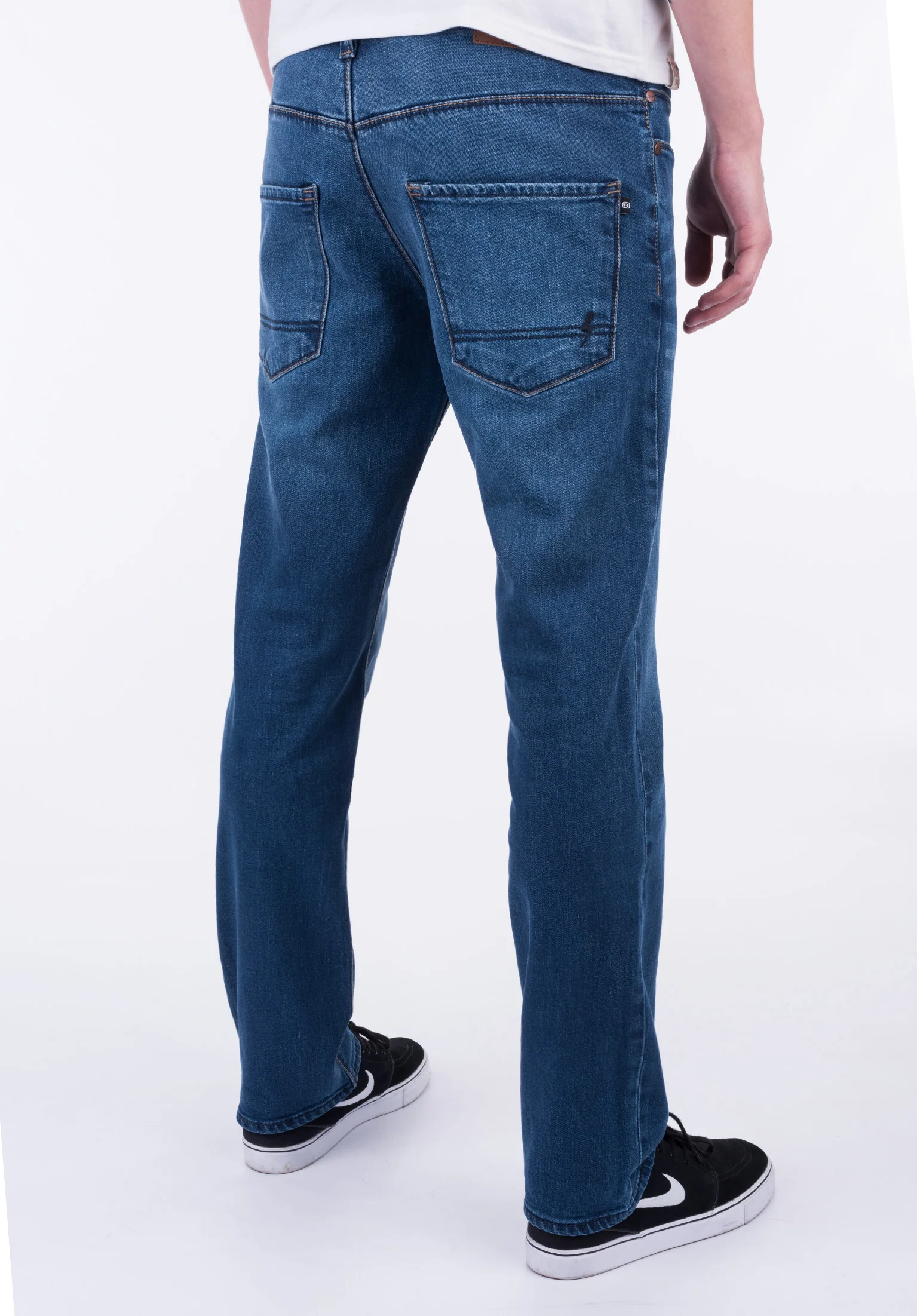Razor 2 - Image 2
