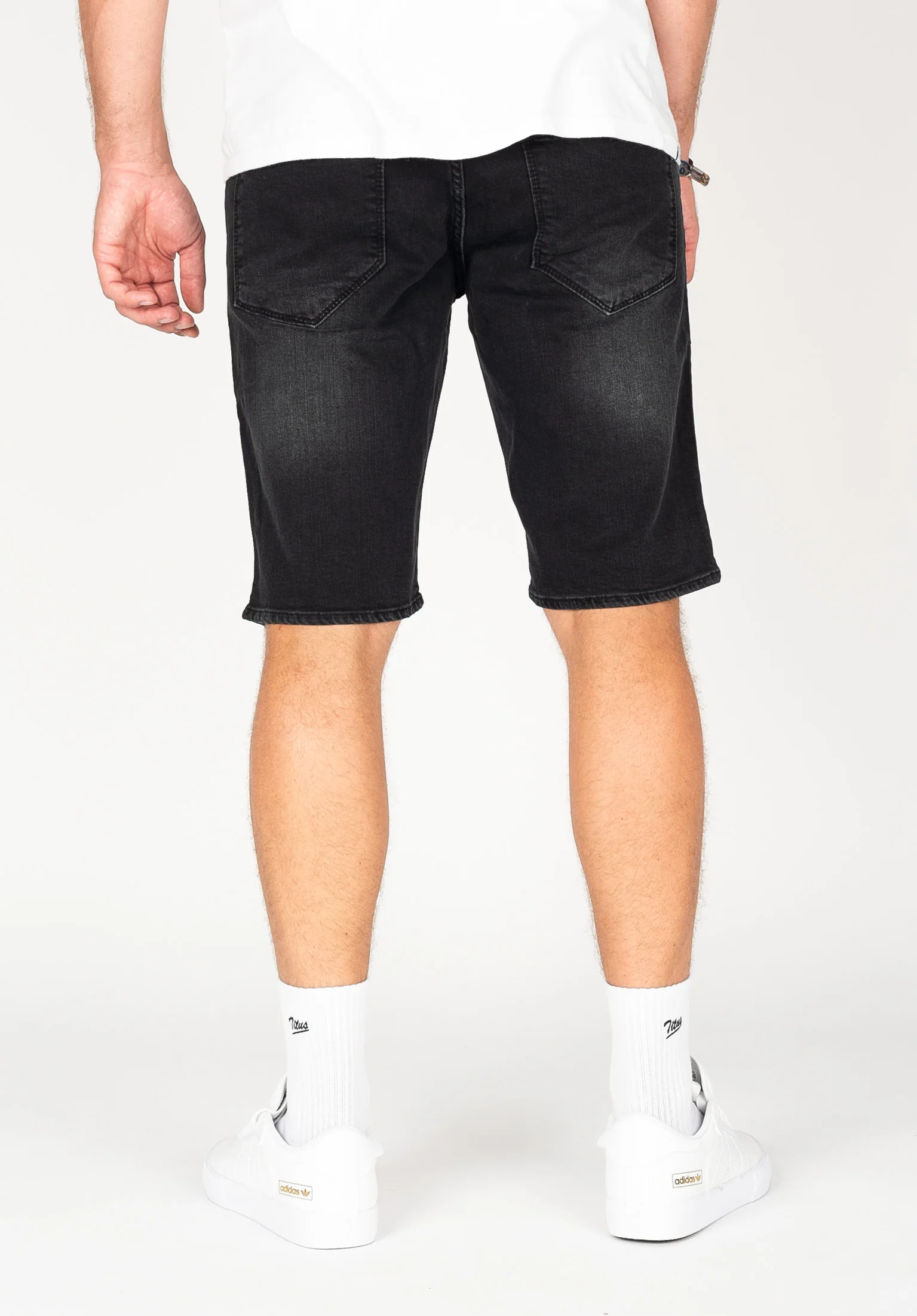 Rafter Short 2 - Image 3