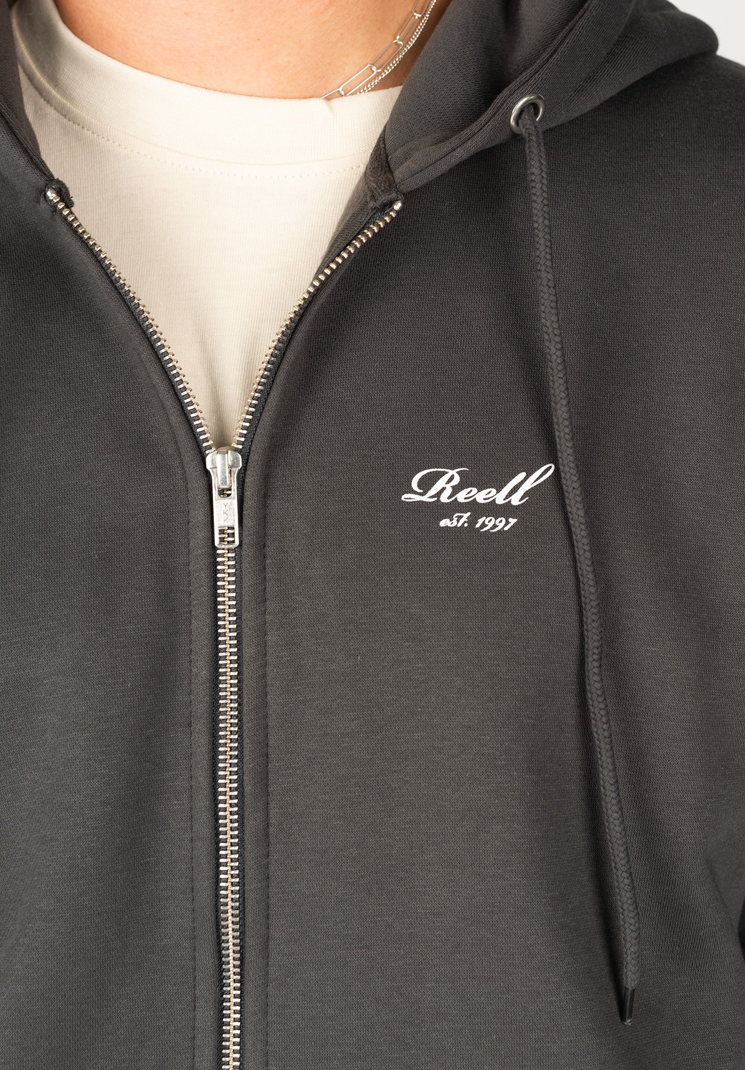 Staple Logo Zip - Image 3