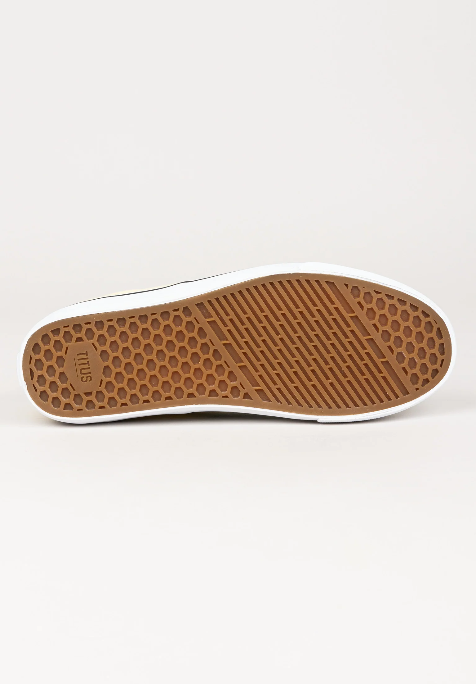 Clubman - Image 6