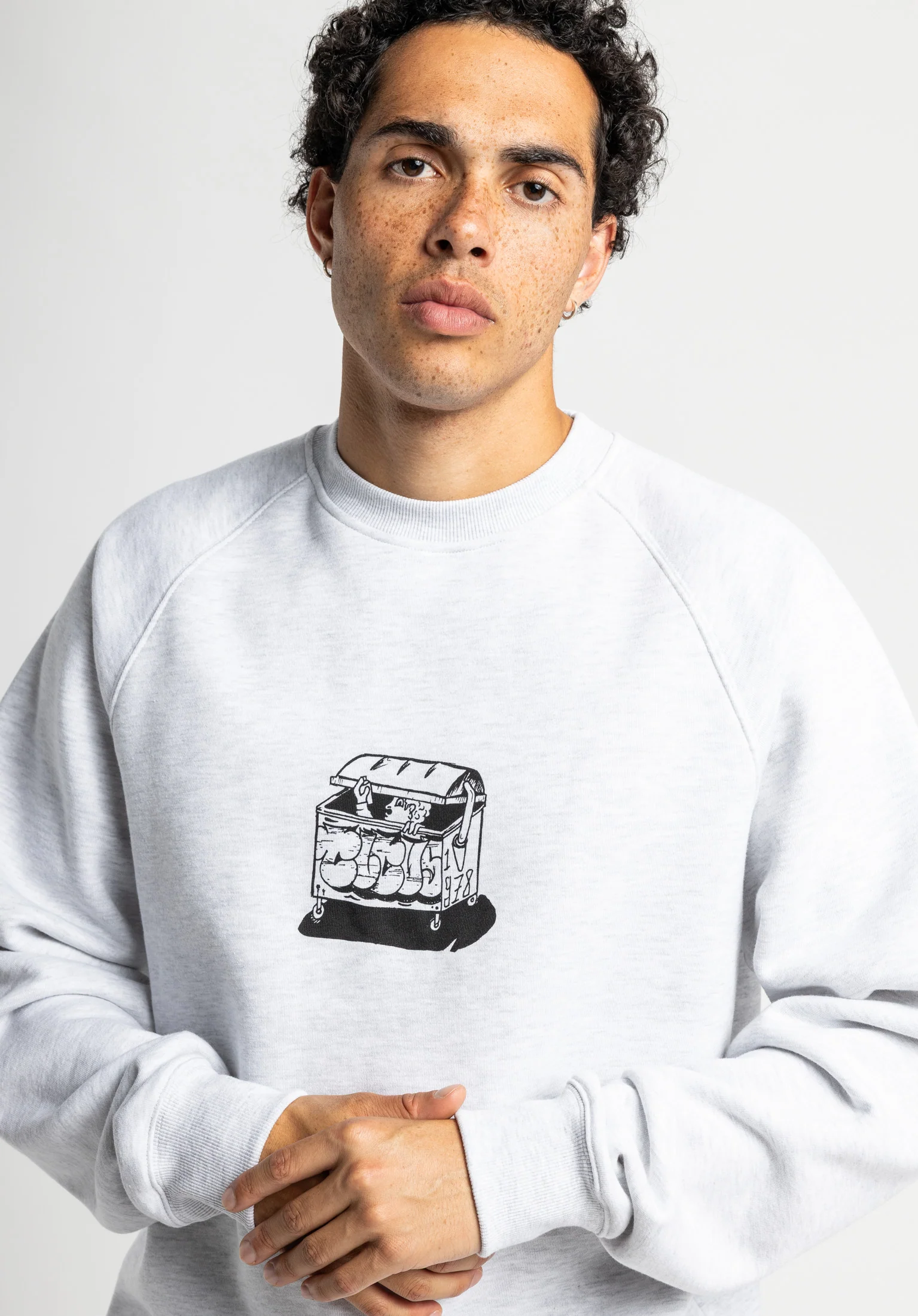 Undercover - Image 2