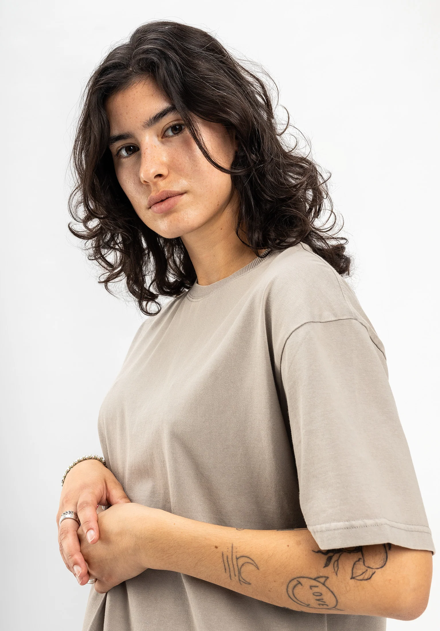 W Essential Tee - Image 3