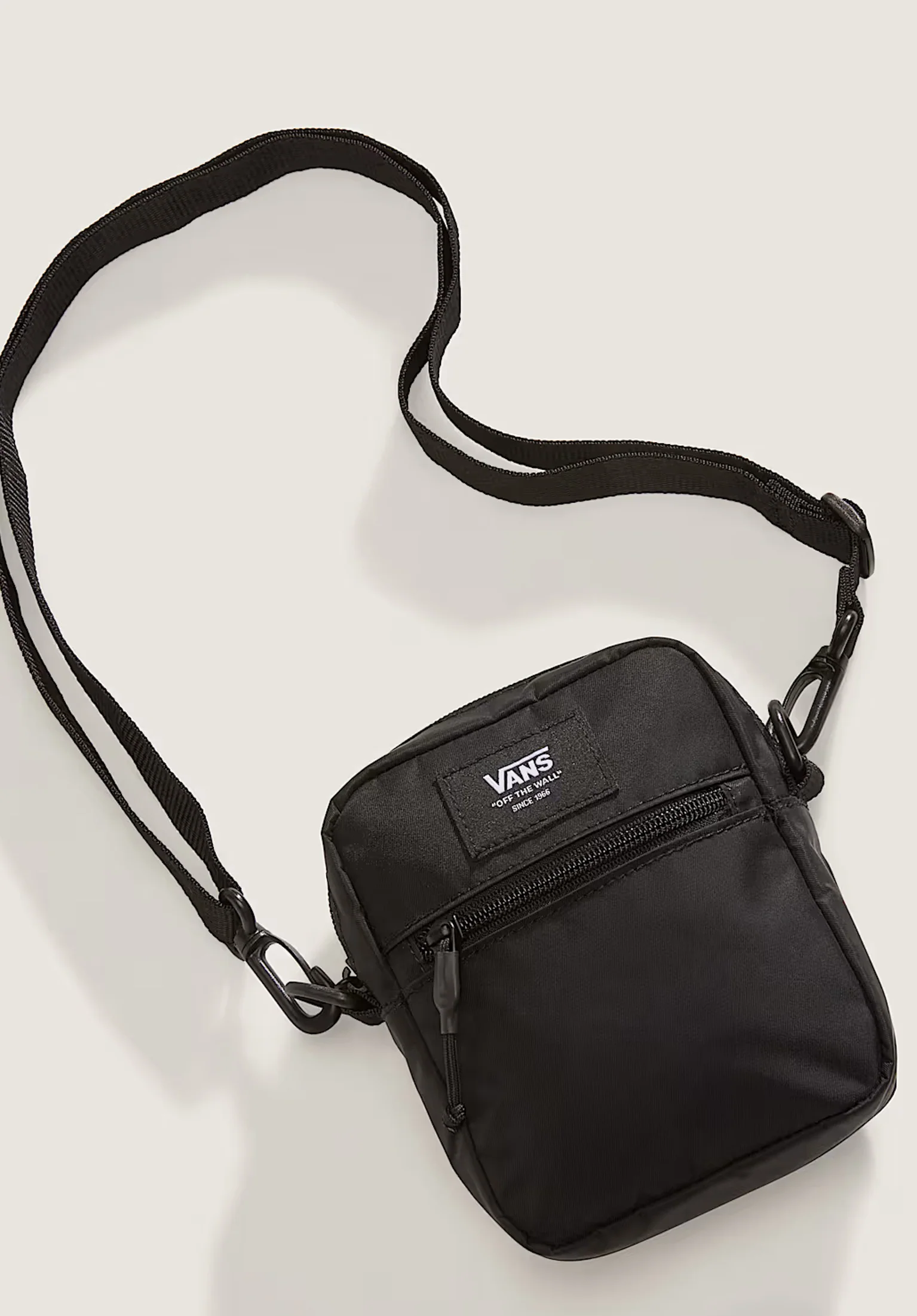 Bail Shoulder Bag - Image 3