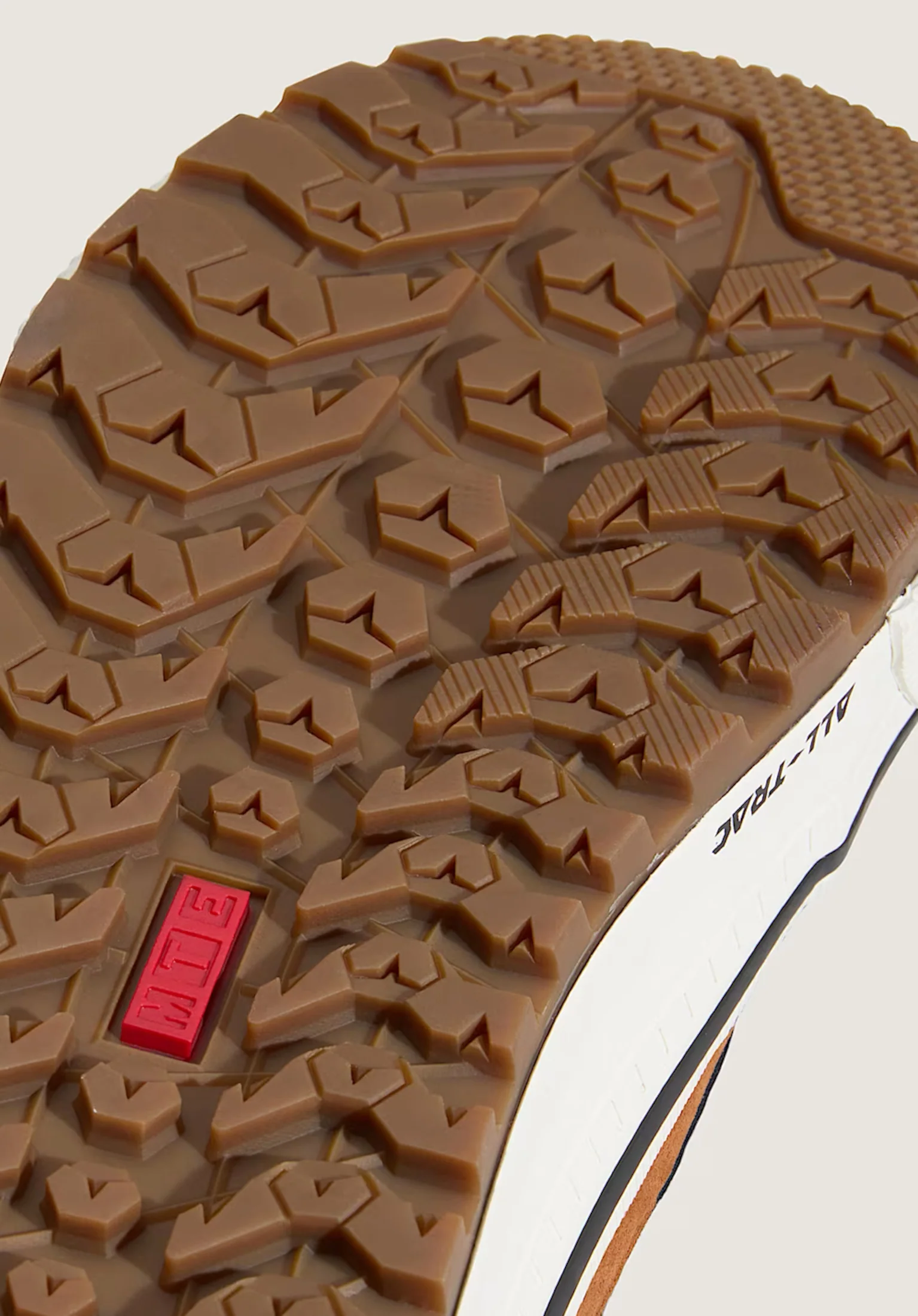 MTE Sk8-Hi Waterproof Insulated - Image 5
