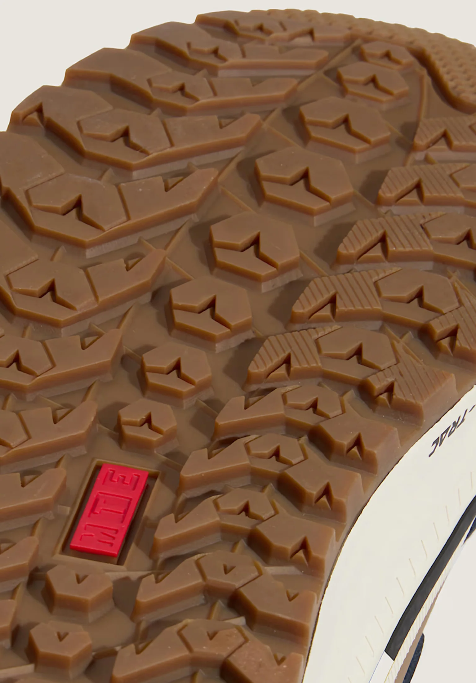 MTE Sk8-Hi Waterproof Insulated - Image 5