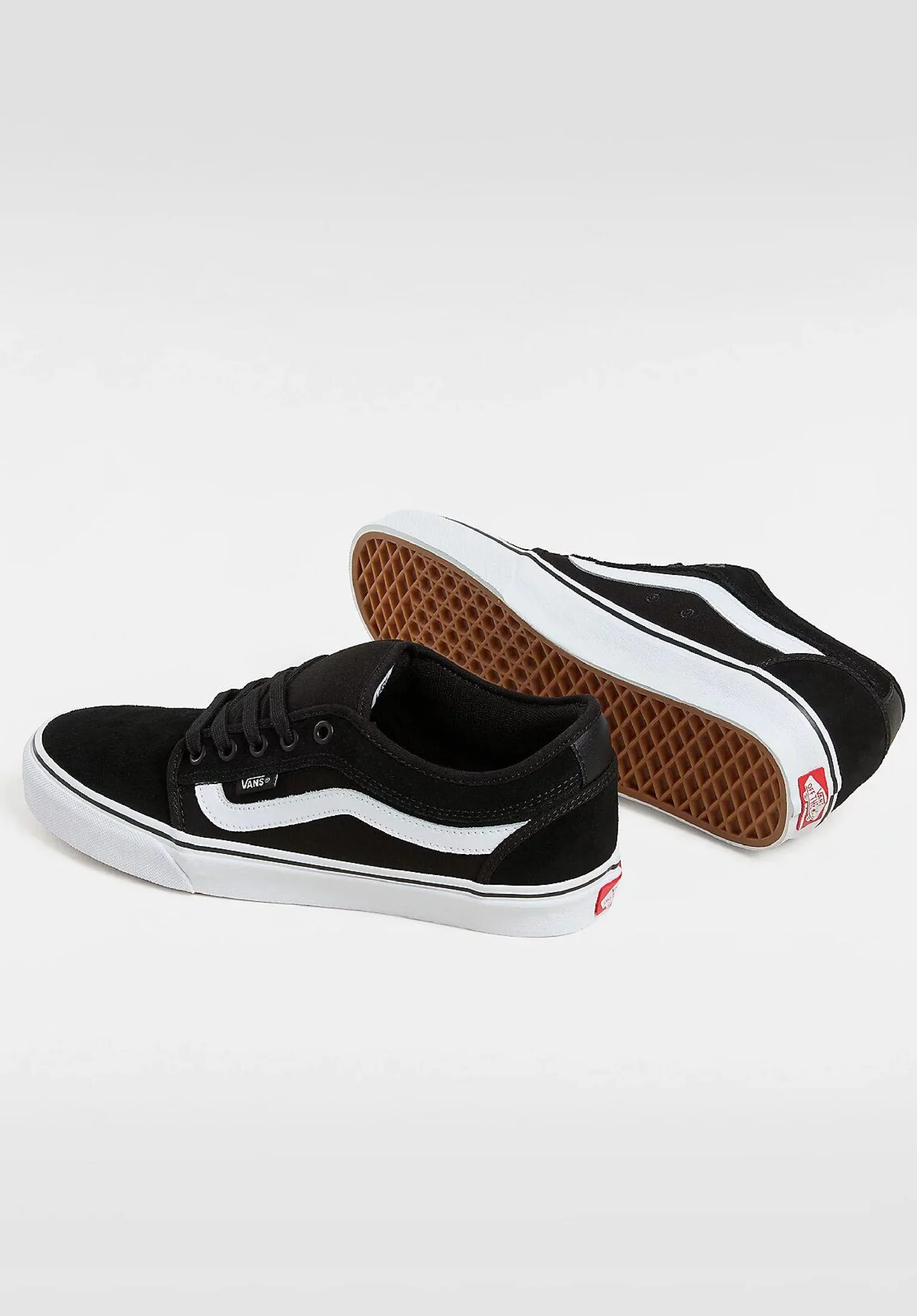 Skate Chukka Low Sidestripe - Image 3