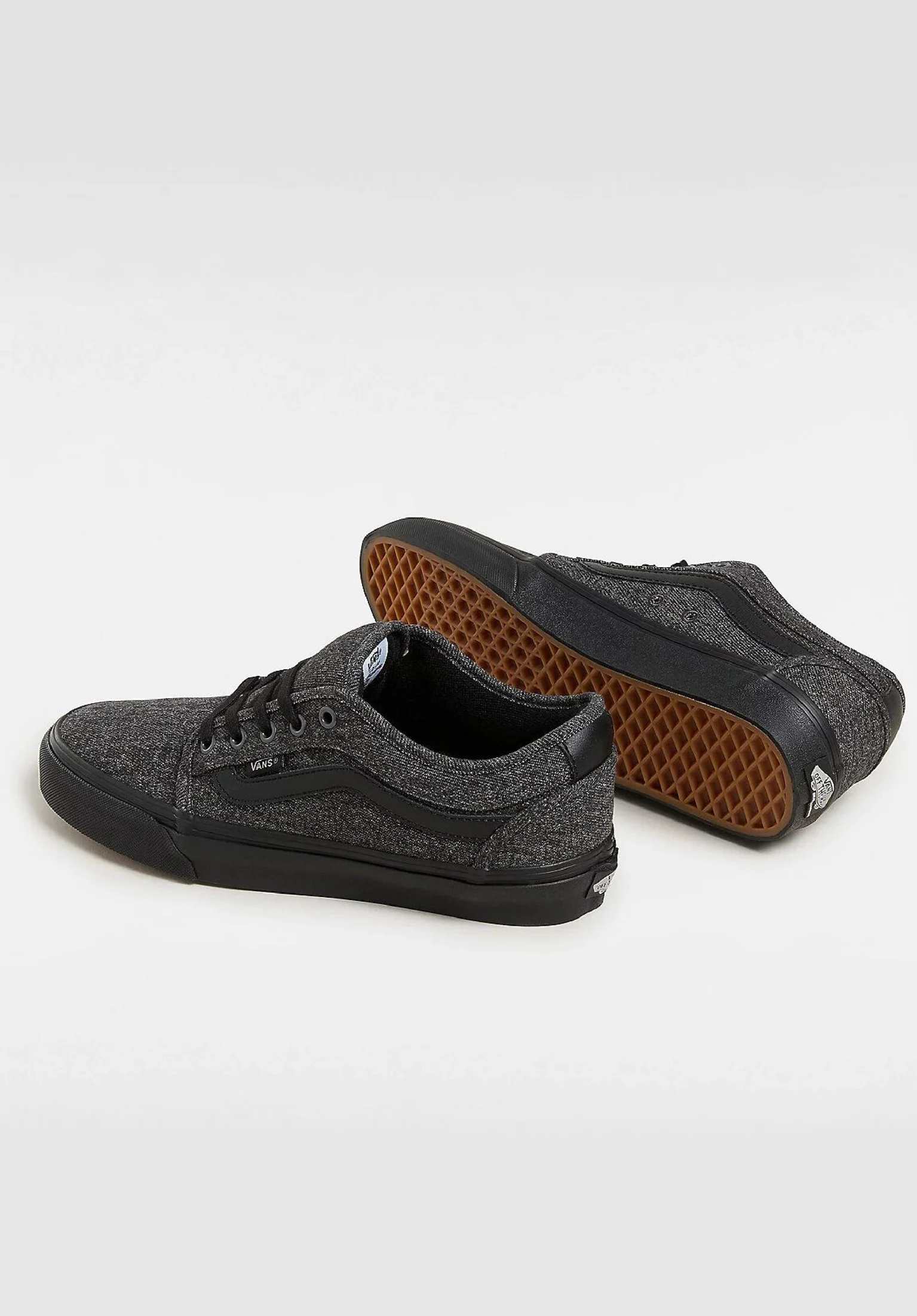 Skate Chukka Low Sidestripe - Image 3