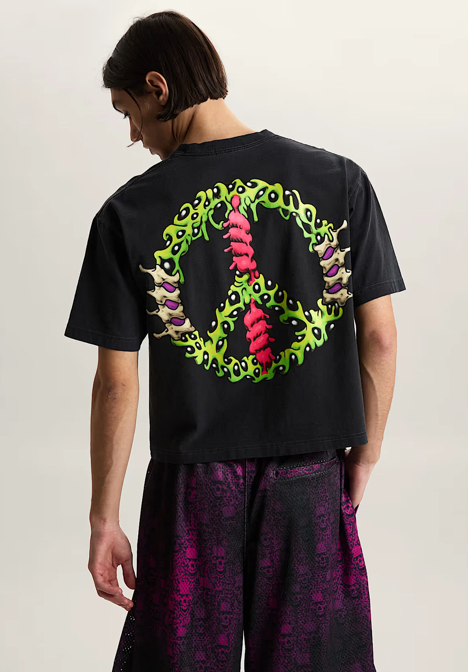 LX Wreckpack Claw Peace Short