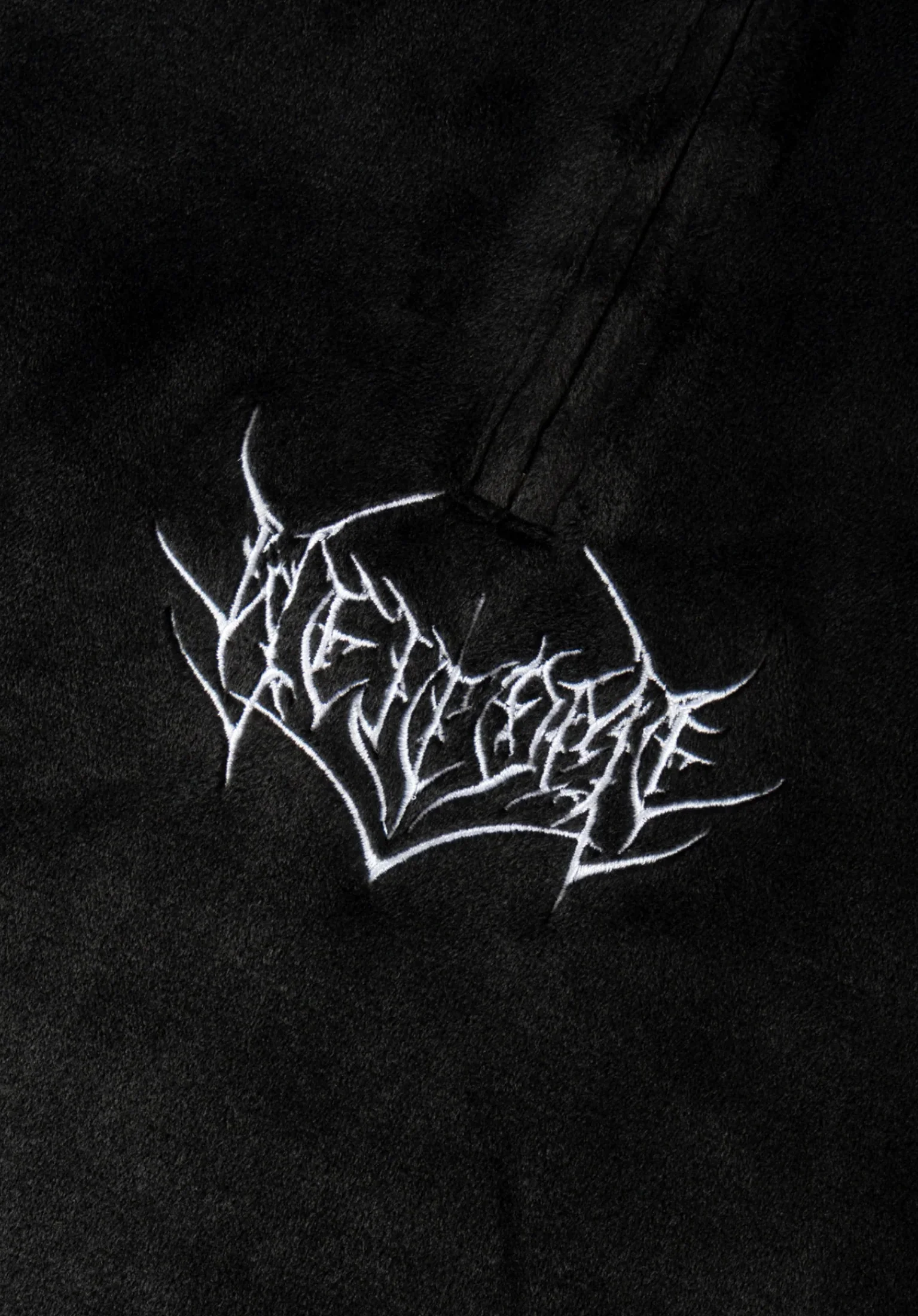 Grain Embroidered Velour Zip - Image 2